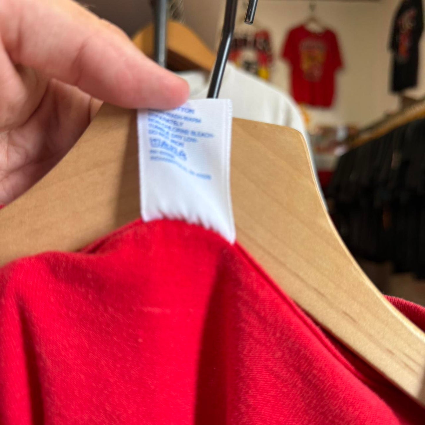 Vintage 90s Nebraska Huskers Embroidered T-Shirt