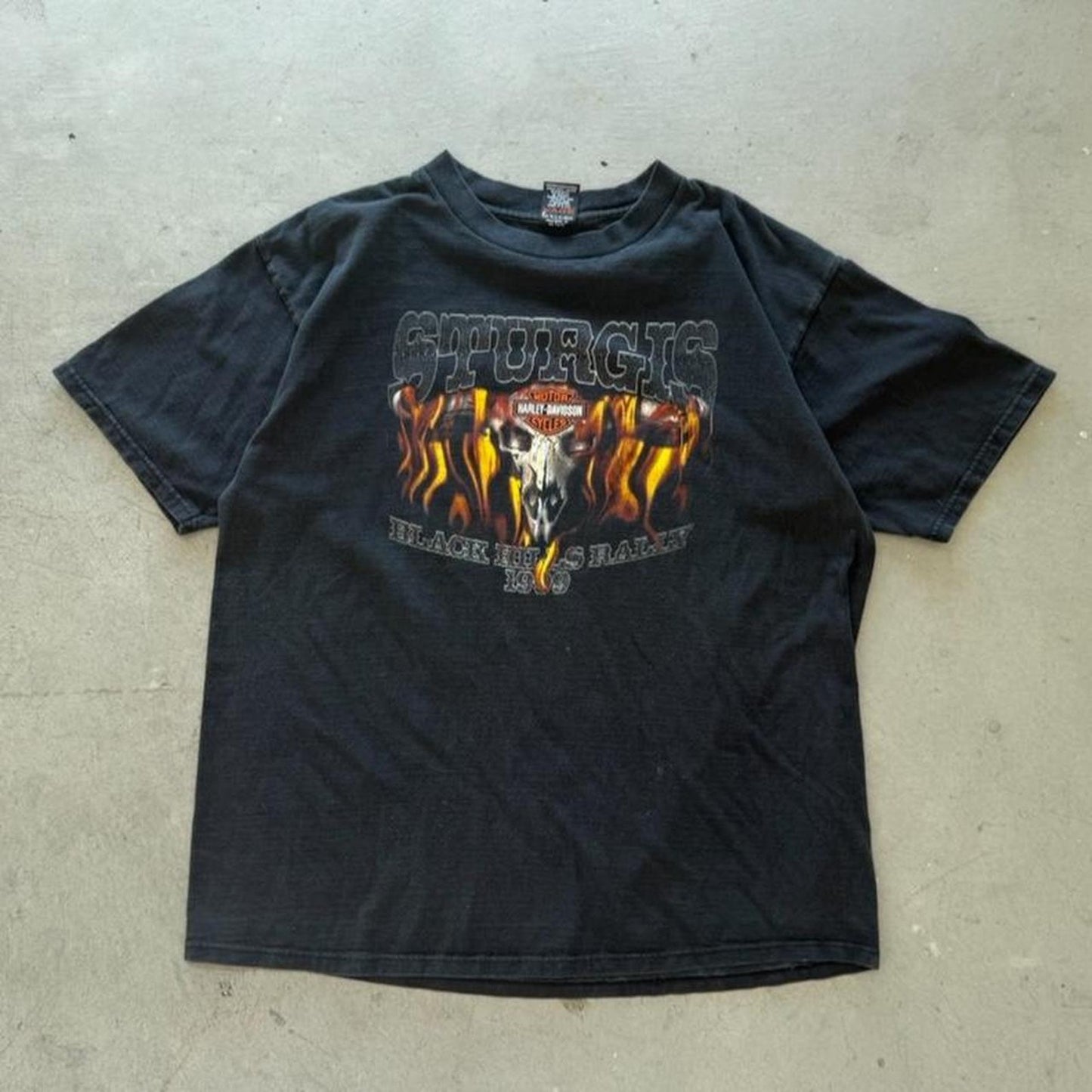 Vintage 90s Harley Davidson Motorcycles Flame Fire Cow Skull T-Shirt - X-Large