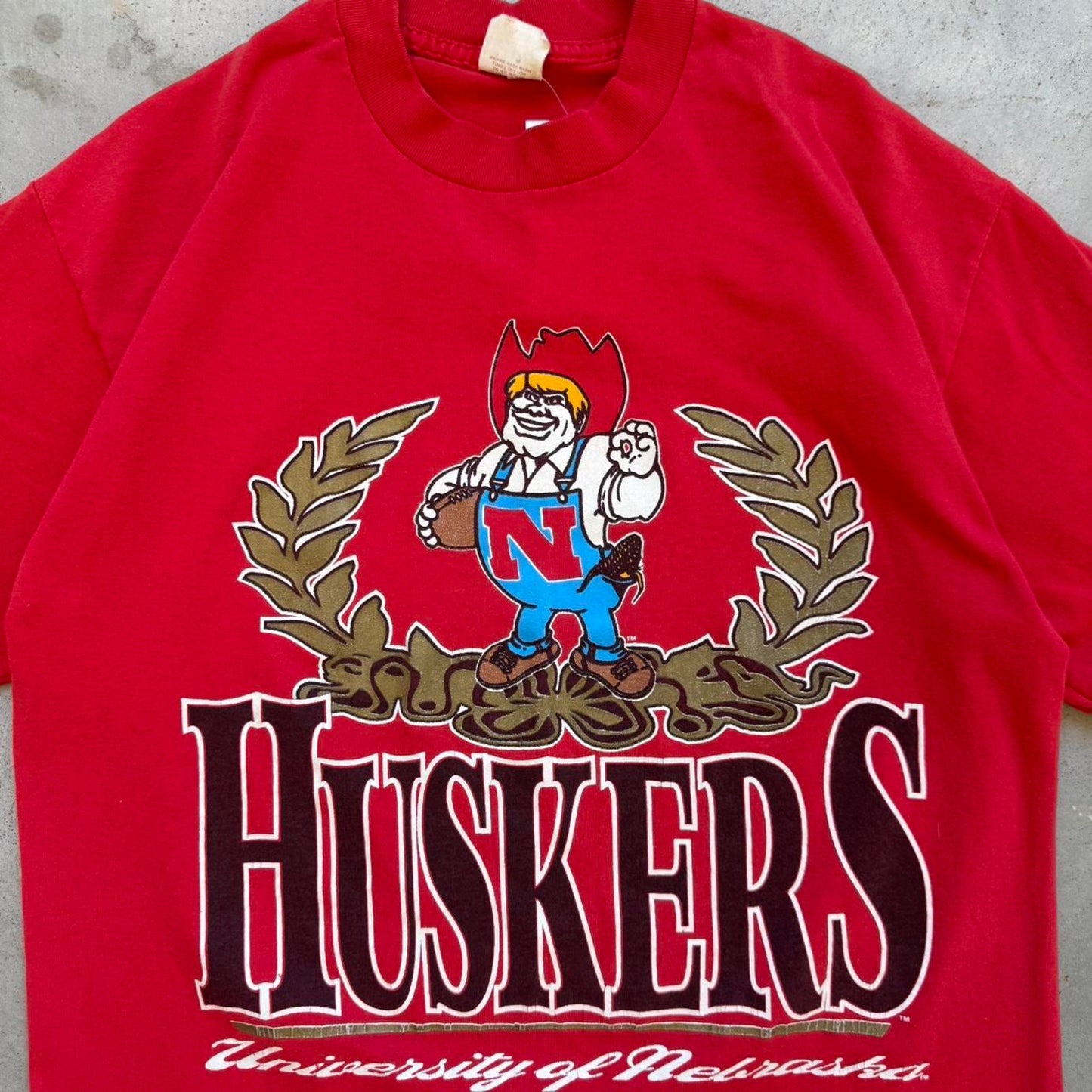 Vintage 90s Nebraska Huskers Herbie Football T-Shirt - Large