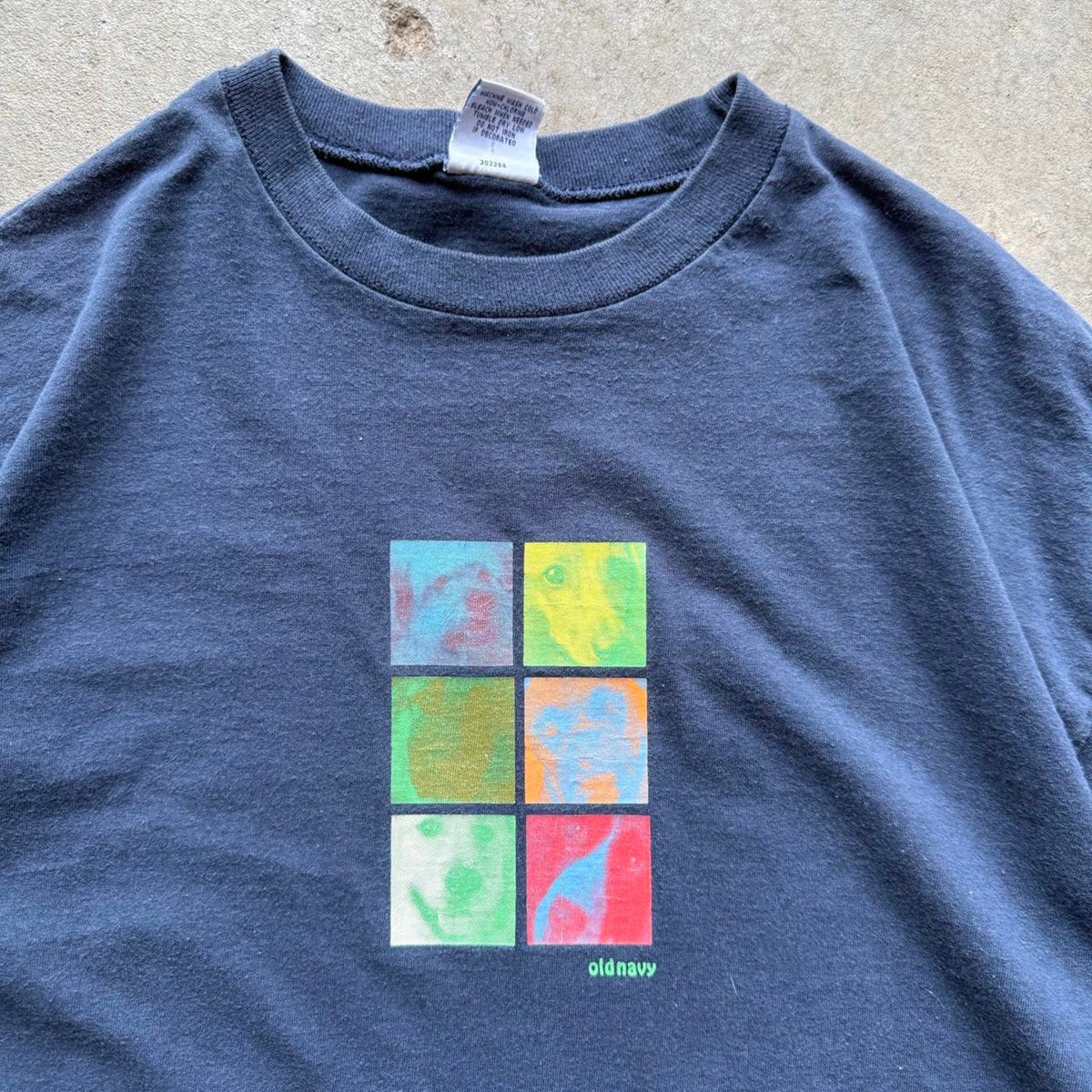 Vintage Old Navy Dog Art Style T-Shirt - X-Large