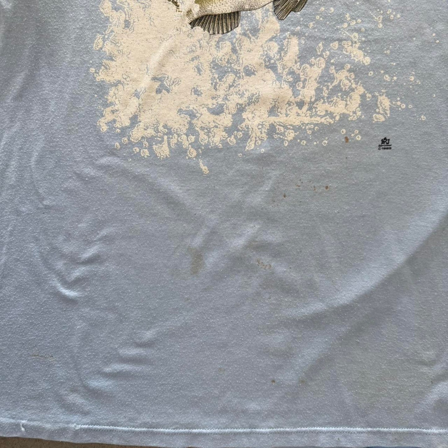 Vintage 80s Bass Fishing Animal Distressed T-Shirt - X-Large