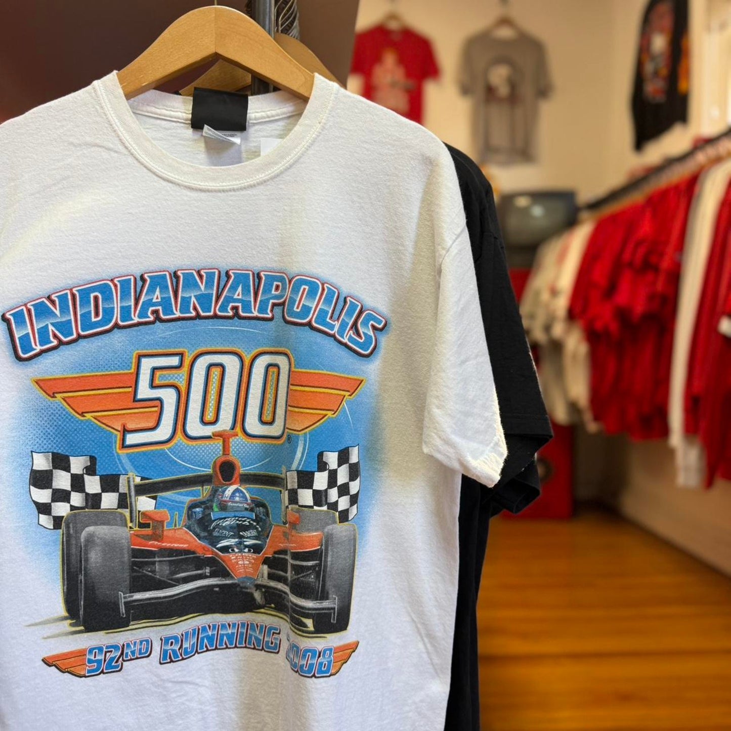 Vintage 2008 Indianapolis 500 Racing Racecar T-Shirt - Large