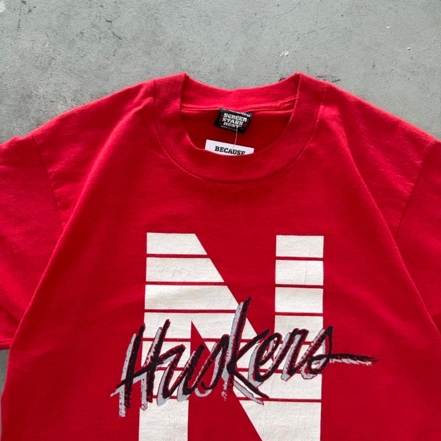 Vintage 90s Nebraska Huskers T-Shirt - Medium