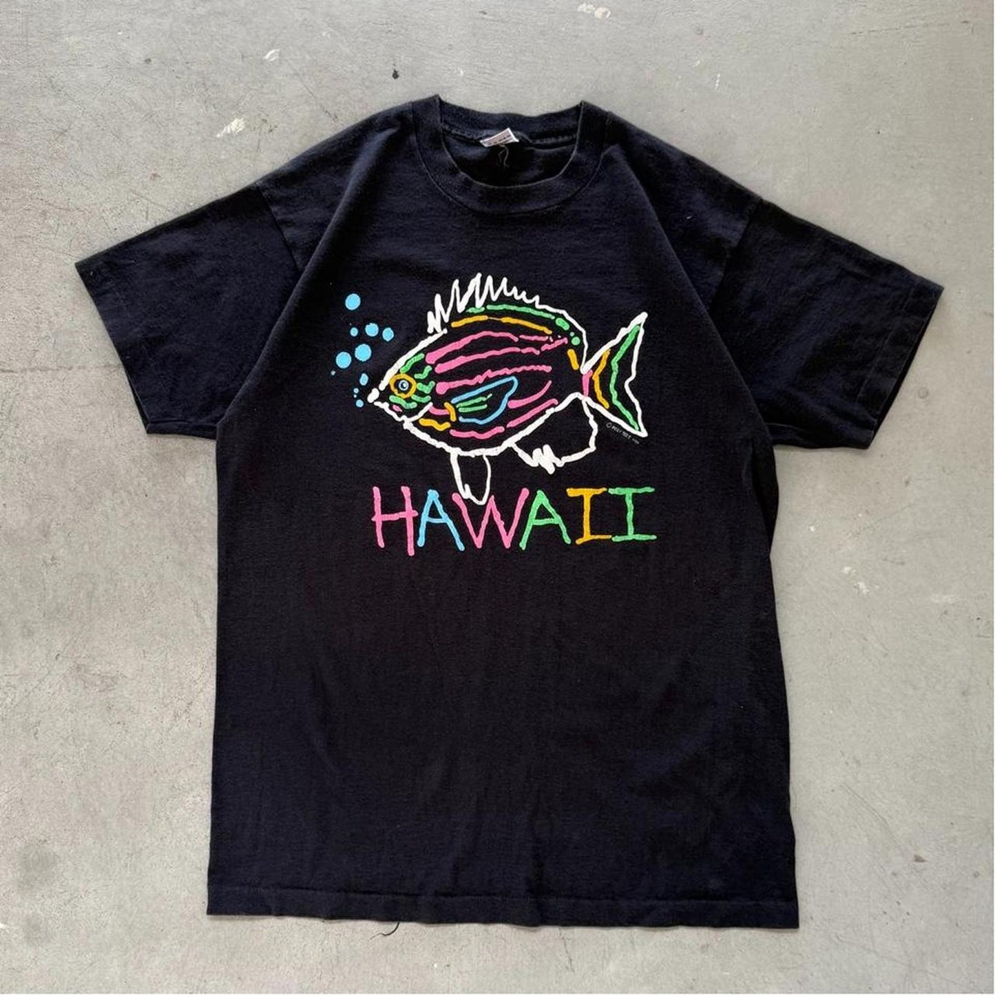 Vintage 90s Hawaii Fish Art Neon T-Shirt - X-Large