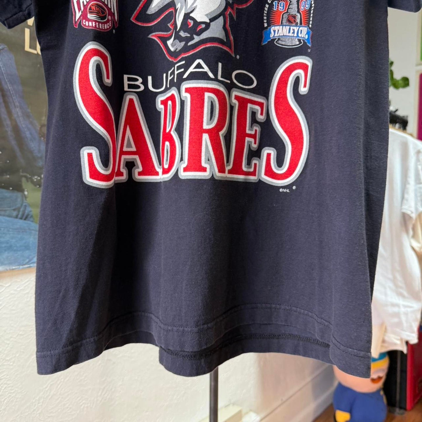 Vintage 90s Buffalo Sabres Champions NHL Hockey T-Shirt - Large