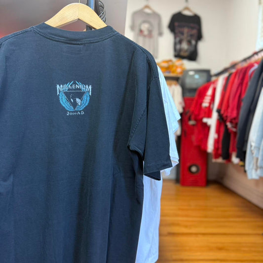 Vintage 2000 Millenium Lightning T-Shirt - X-Large