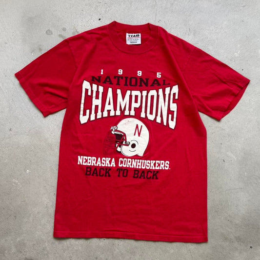Vintage 1996 National Champions Nebraska Cornhuskers Football T-Shirt - Medium