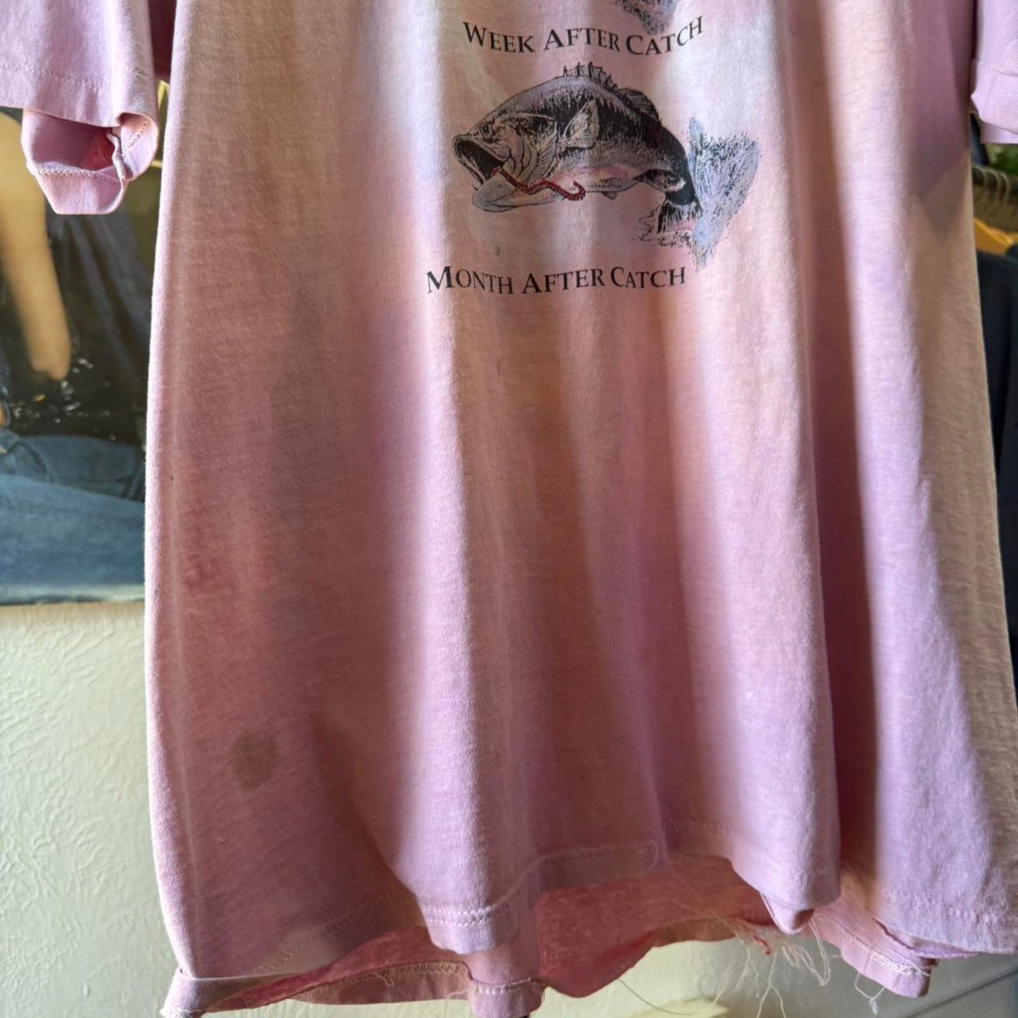 Vintage 90s Fishing The Fish Story Funny T-Shirt - X-Large