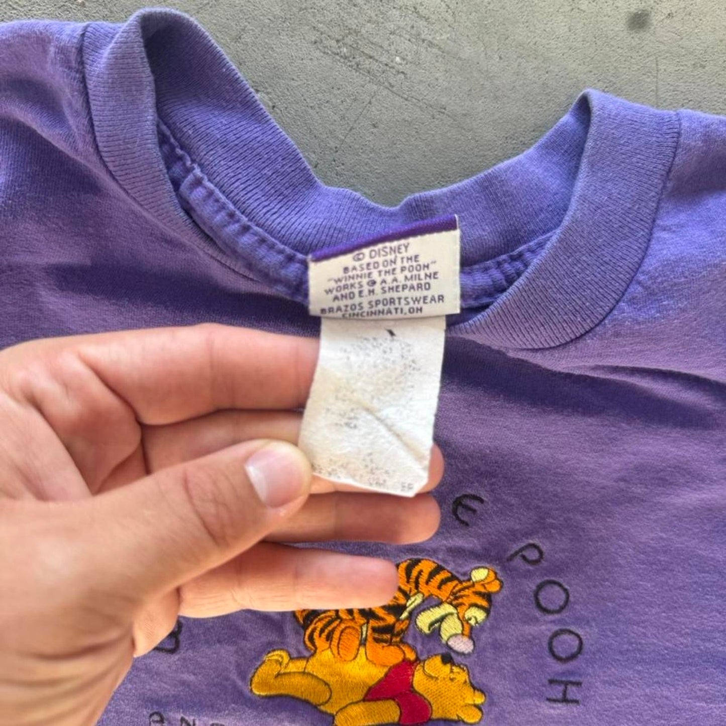 Vintage 90s Disney Winnie the Pooh Tigger T-Shirt - Medium