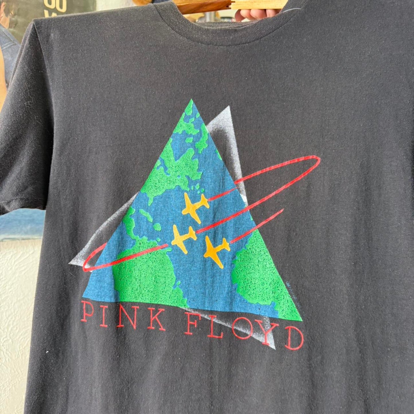 Vintage 1987 Pink Floyd World Tour Band T-Shirt - Large