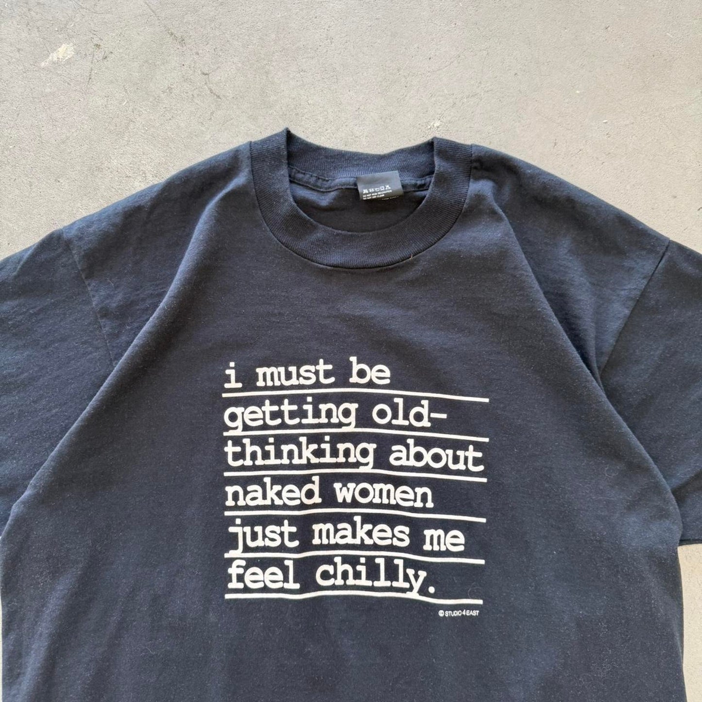 Vintage 90s Getting Old Naked Humor Text T-Shirt - X-Large