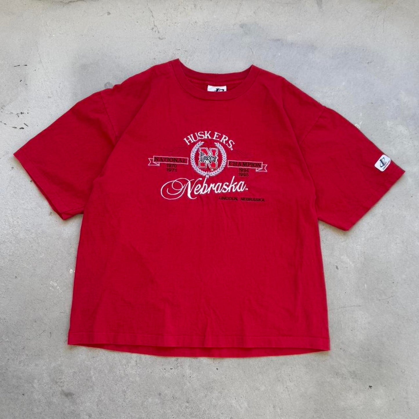 Vintage 1995 Nebraska Huskers Embroidered Championship T-Shirt - X-Large