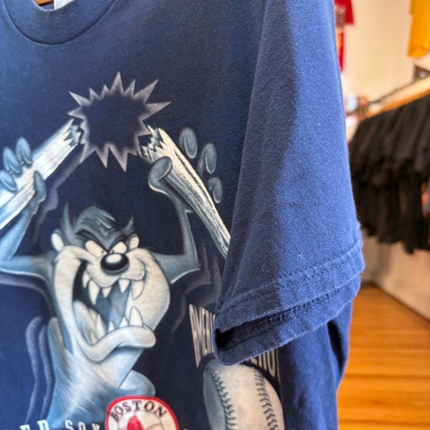 Vintage 90s Boston Red Sox Taz Looney Tunes Baseball T-Shirt