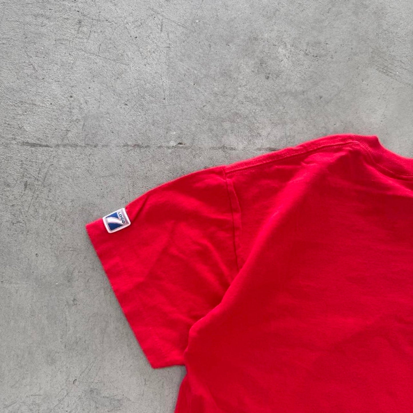Vintage 90s University of Nebraska School Crest T-Shirt - Large