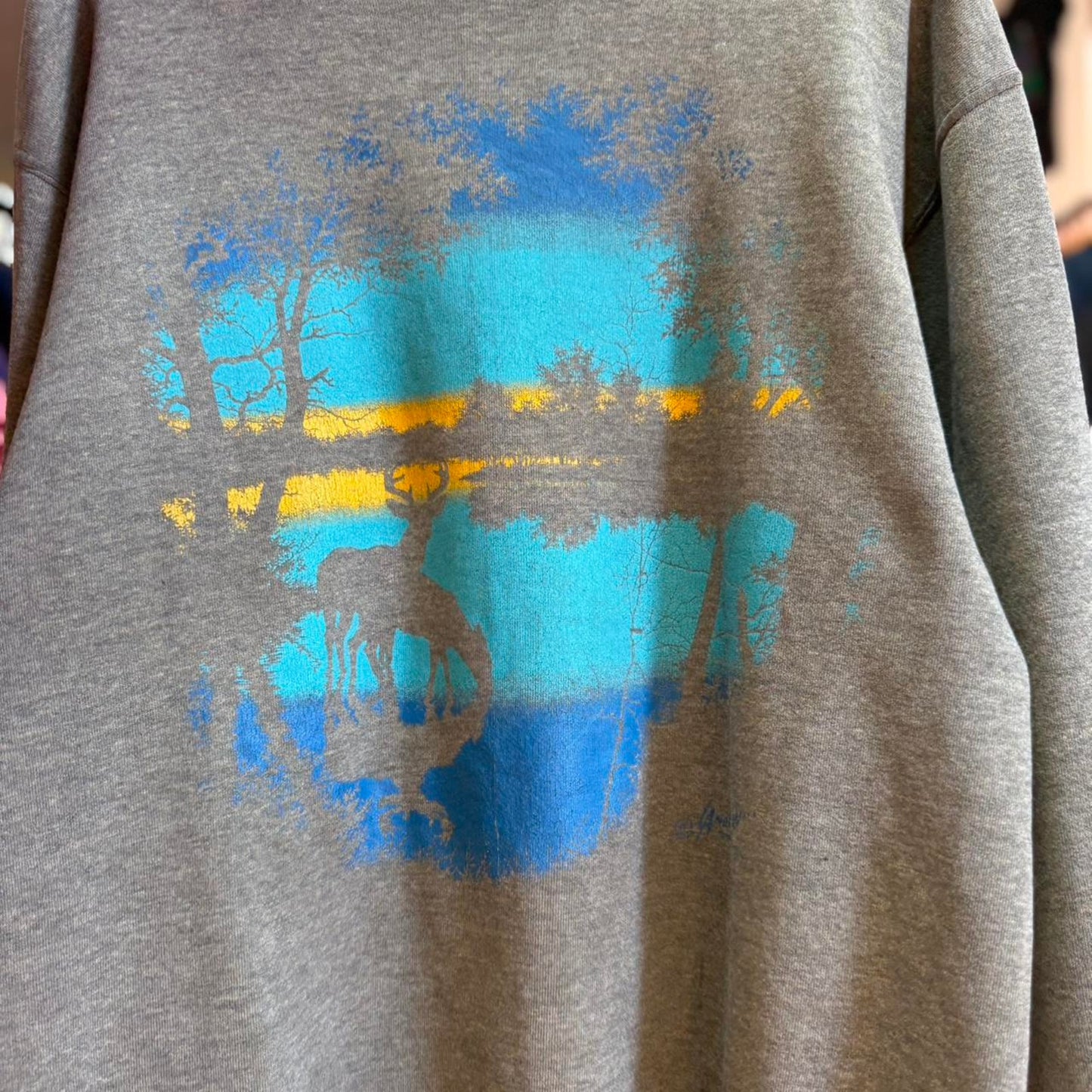 Vintage 90s Deer Animal Nature River Crewneck - Large