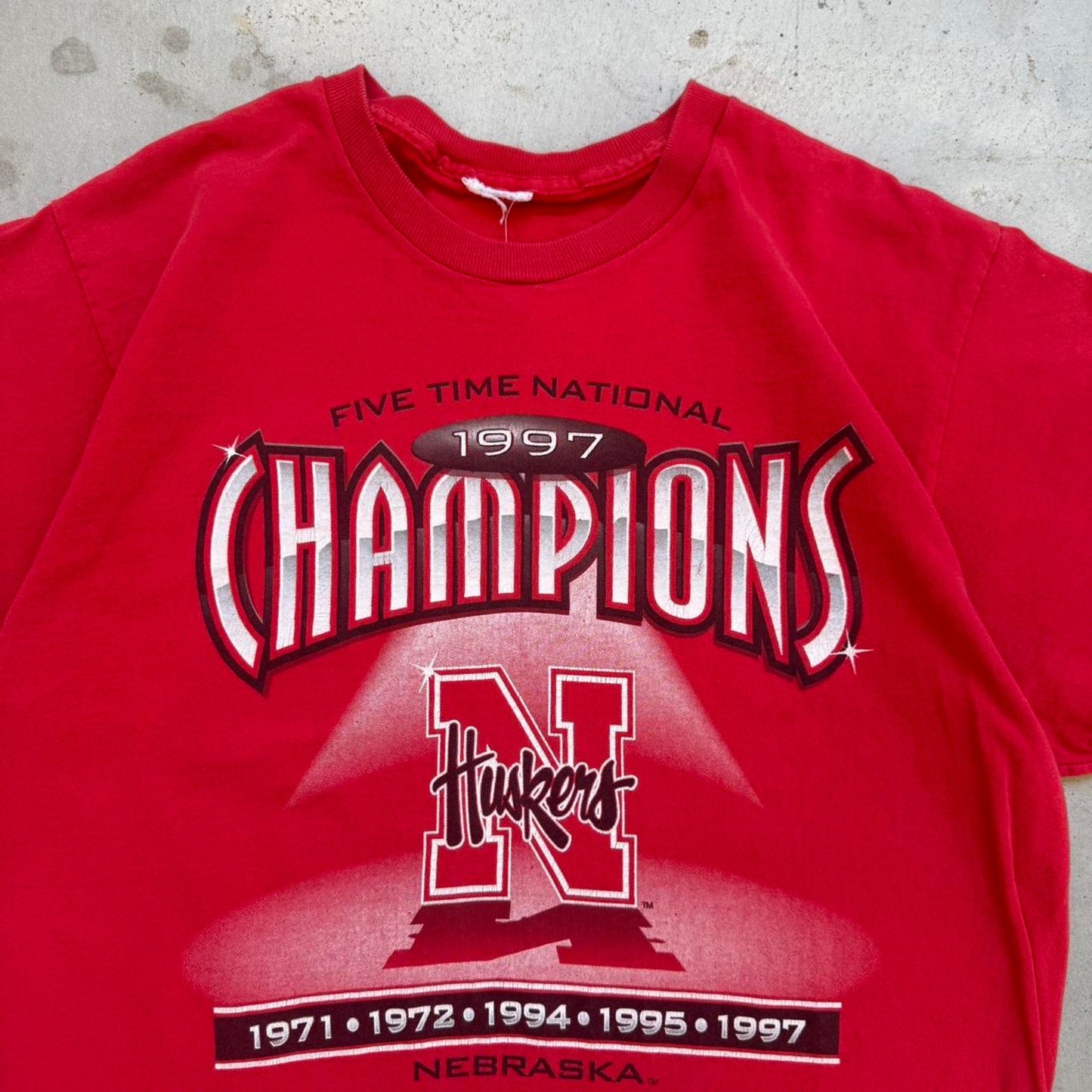 Vintage 1997 Nebraska Huskers Champions T-Shirt - Large