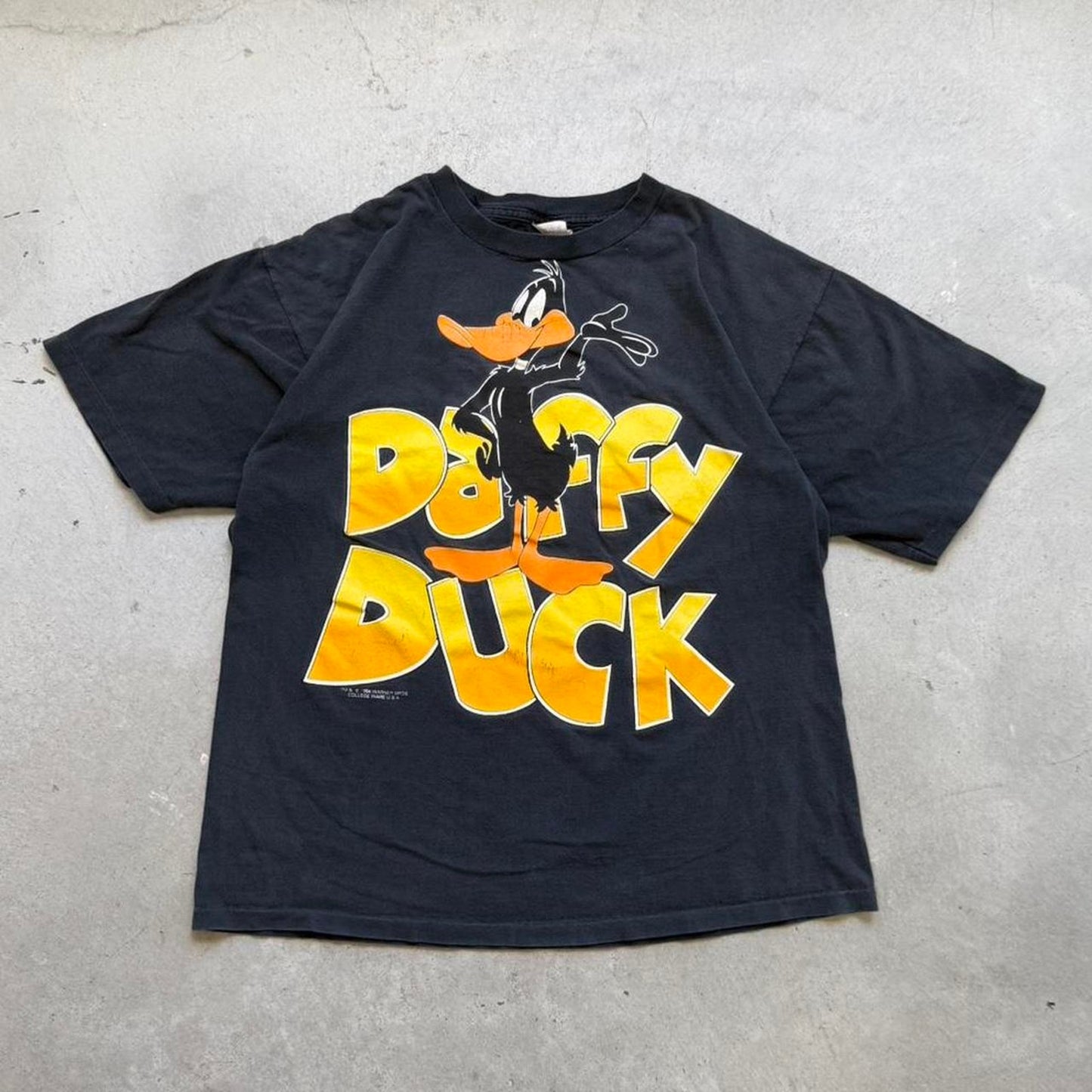 Vintage 90s Daffy Duck Looney Tunes Cartoon T-Shirt - X-Large