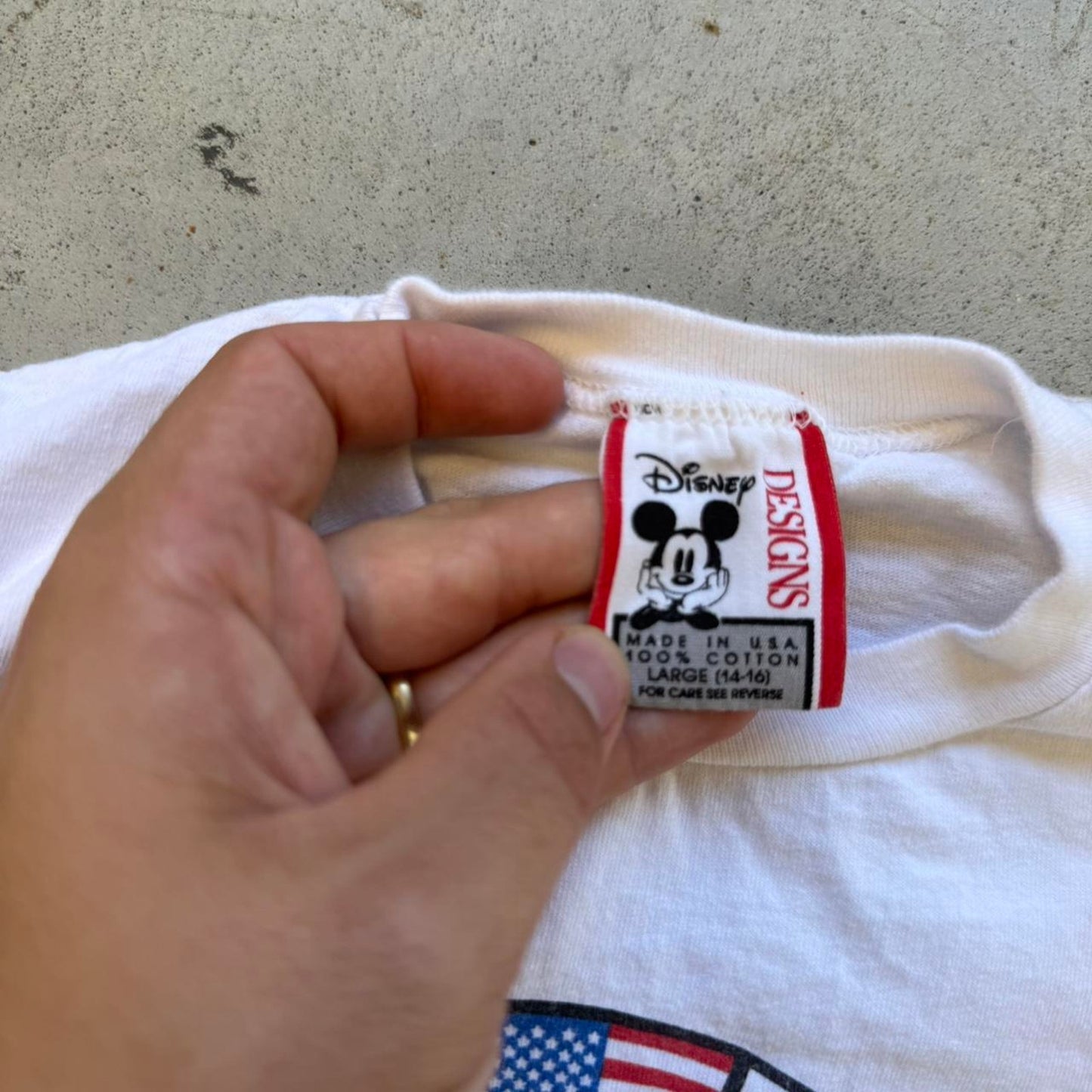 Vintage 90s Disneyland Mickey Mouse T-Shirt - Kids Large 14-16