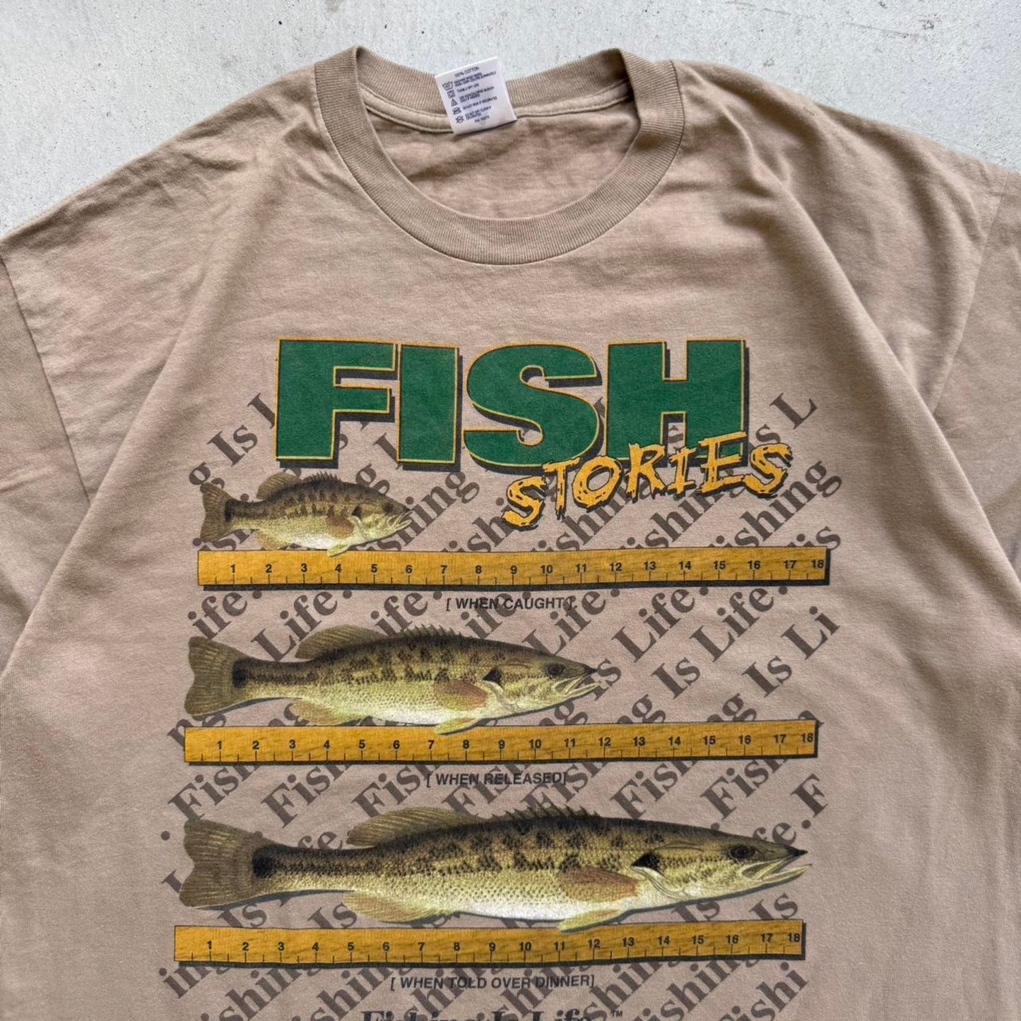 Vintage 90s Fish Fishing Measuring Animal T-Shirt - X-Large