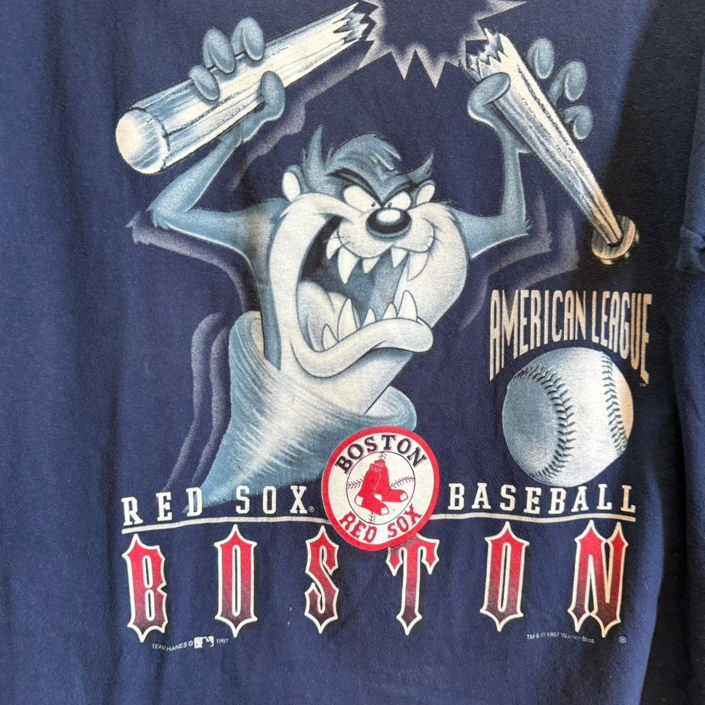 Vintage 90s Boston Red Sox Taz Looney Tunes Baseball T-Shirt