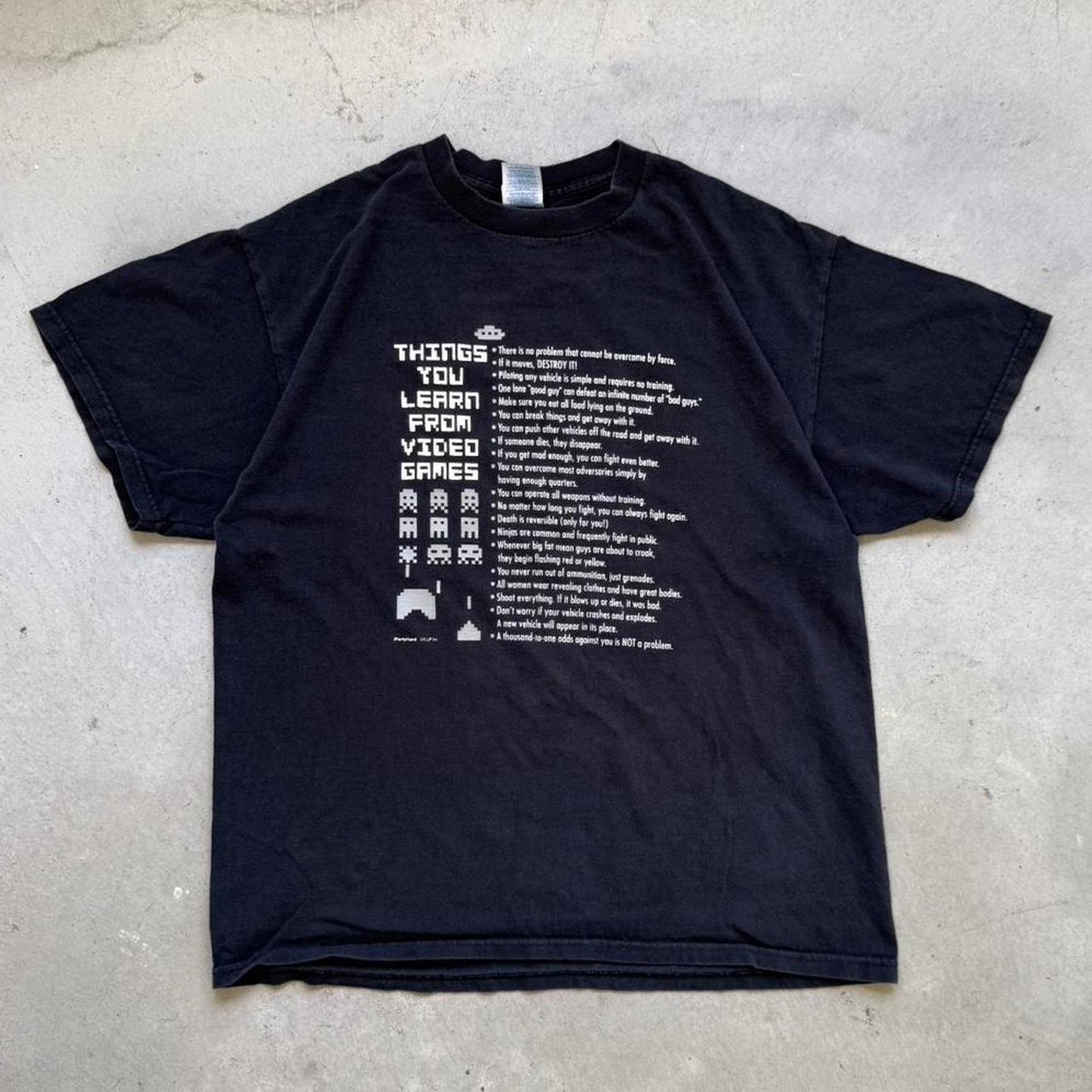 Vintage Y2K Video Game Text Humor T-Shirt - Large