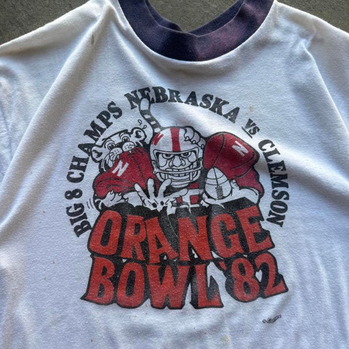 Vintage 1982 Nebraska Huskers Vs Clemson Champs Ringer T-Shirt - Large