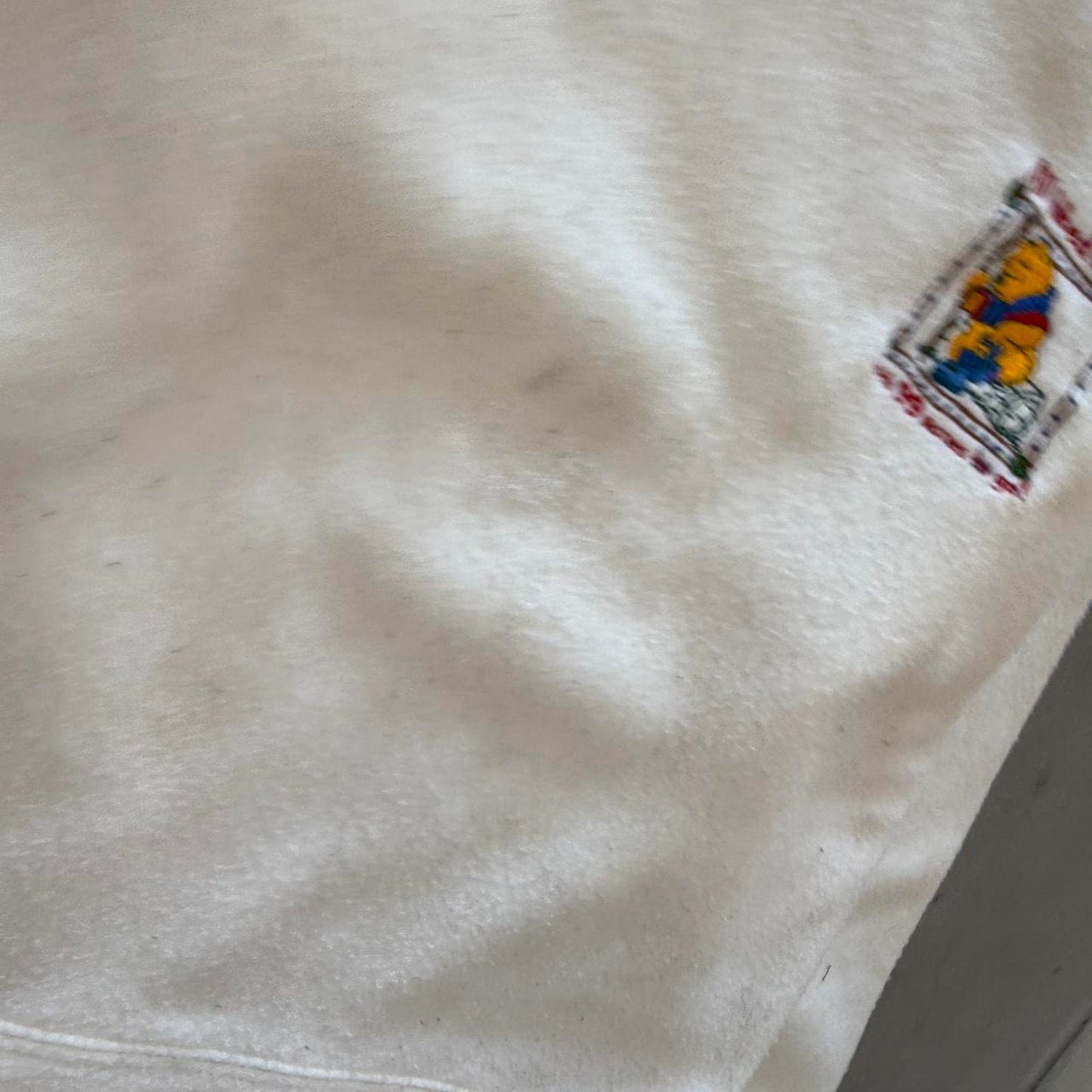 Vintage 90s Winnie the Pooh Hiking Crewneck - Large