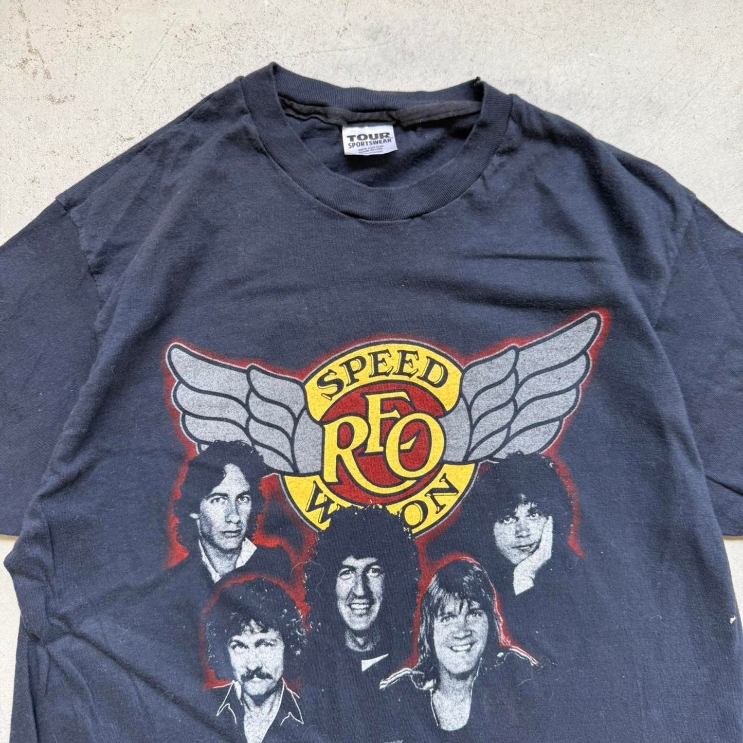 Vintage 1983 REO Speedwagon Band Concert T-Shirt - X-Large