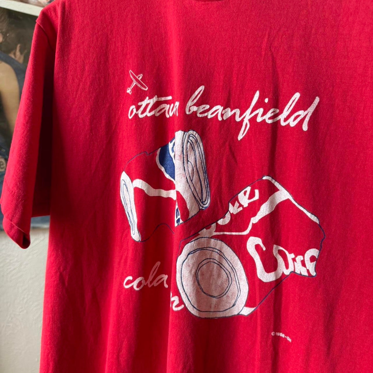 Vintage 90s Coca Cola Ottawa Beanfield Plane T-Shirt - X-Large