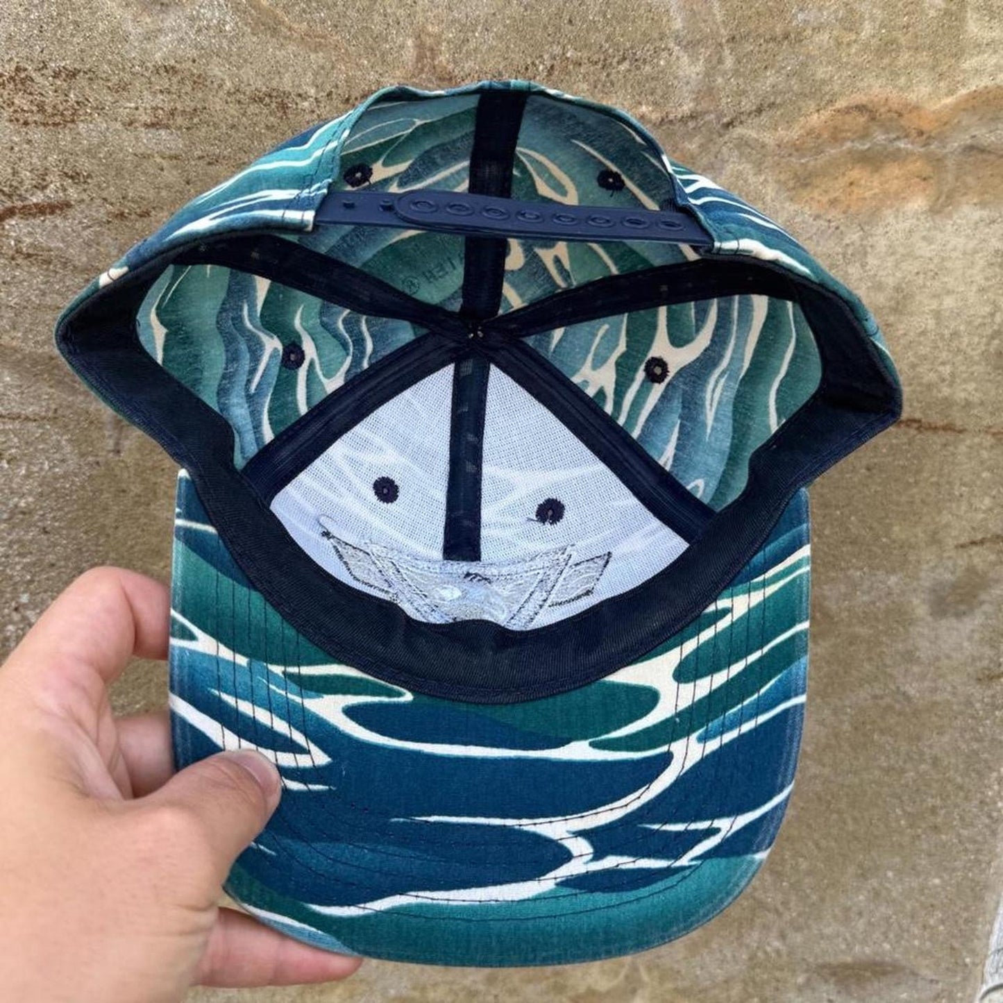 Vintage 90s North American Fishing Club Waves Snapback