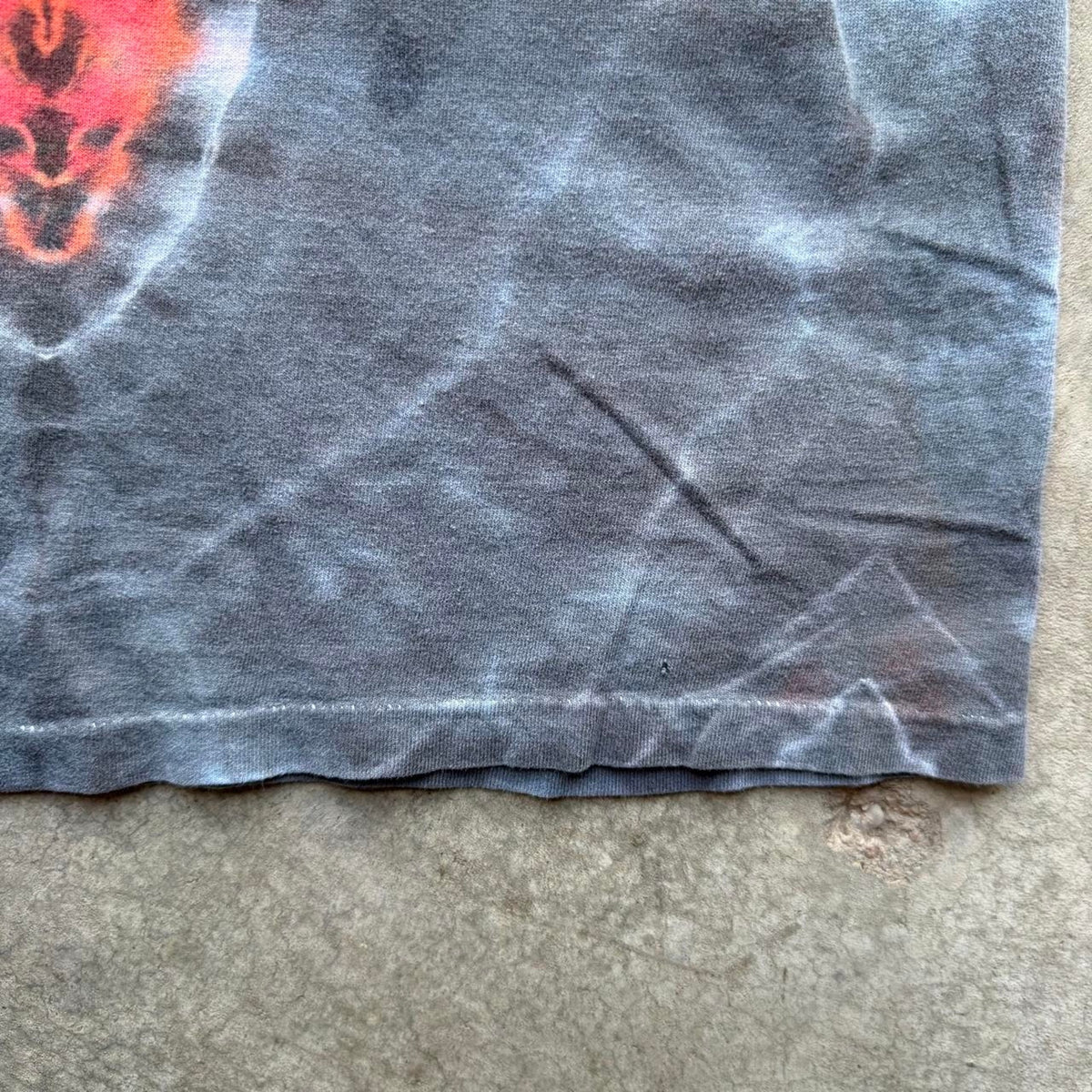 Vintage 90s Motley Crew Scream at the Devil Band T-Shirt - Small