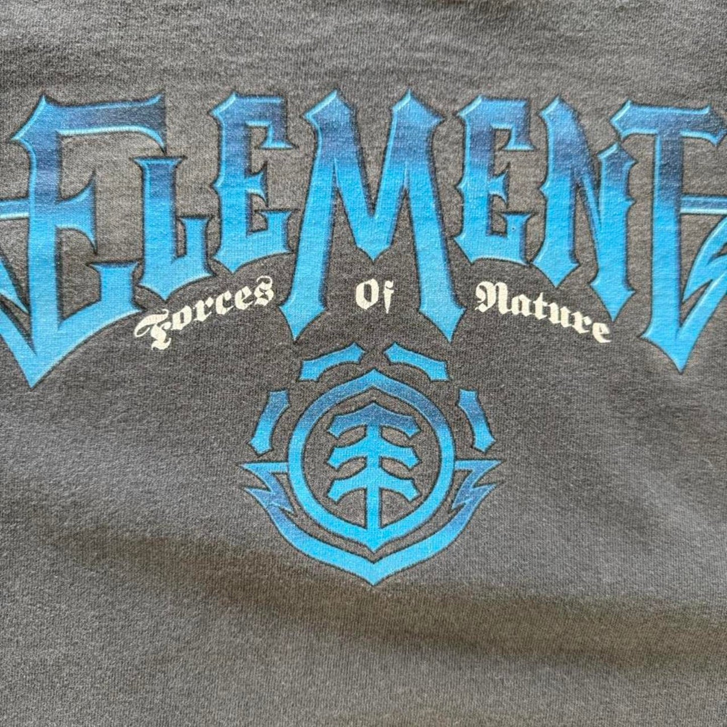 Vintage Y2K Element Skateboards Faded T-Shirt - Large