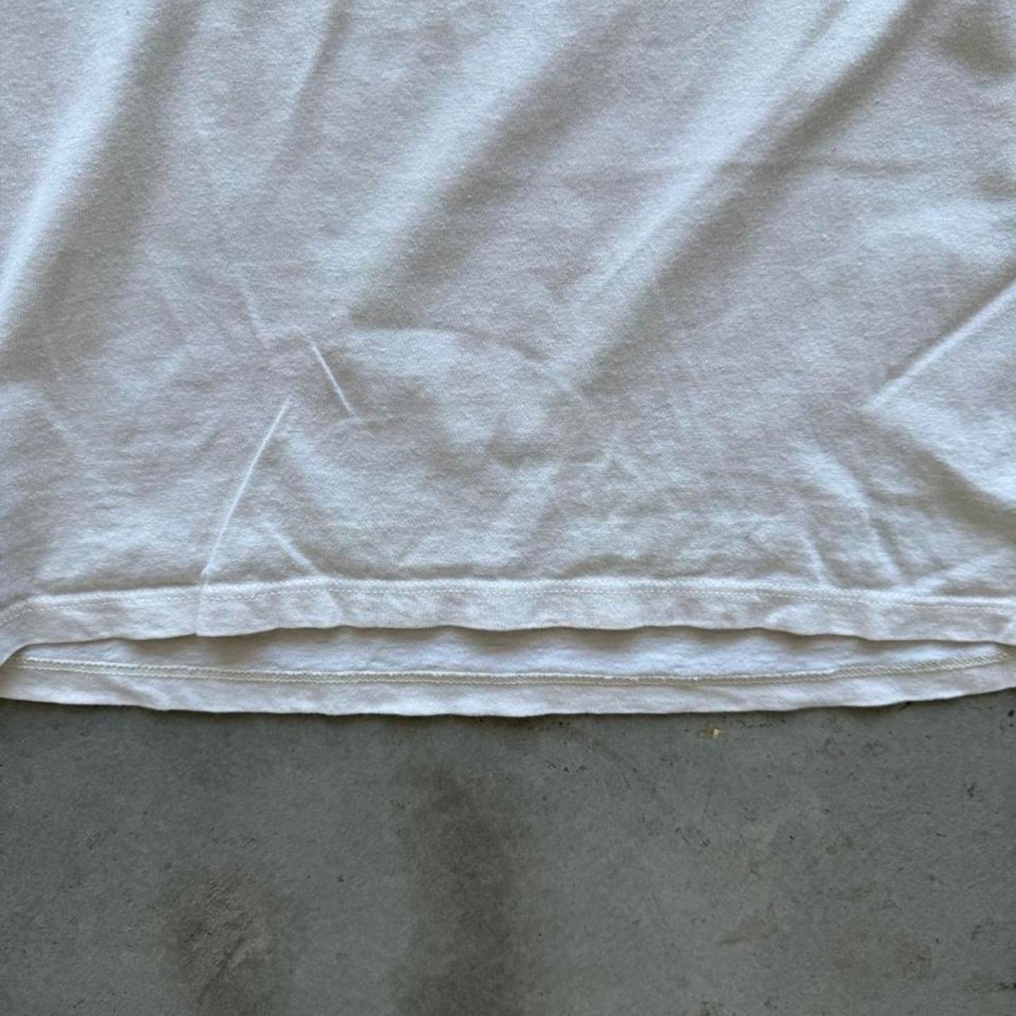 Vintage 90s Mossimo M Logo T-Shirt - Medium