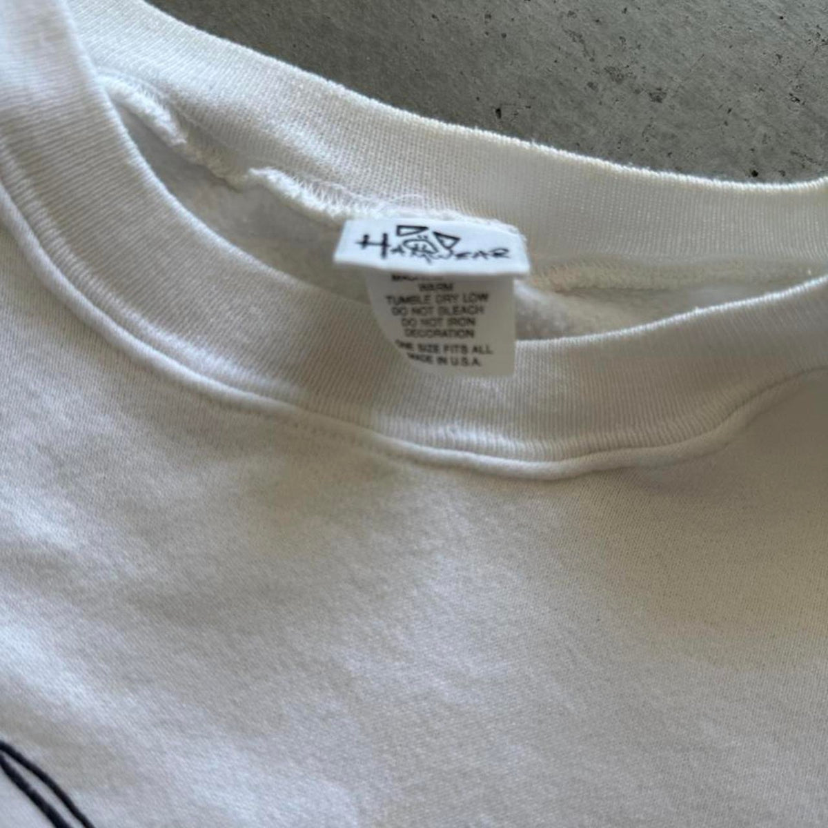 Vintage 90s Skiing Pig Animal Cartoon Crewneck - Large
