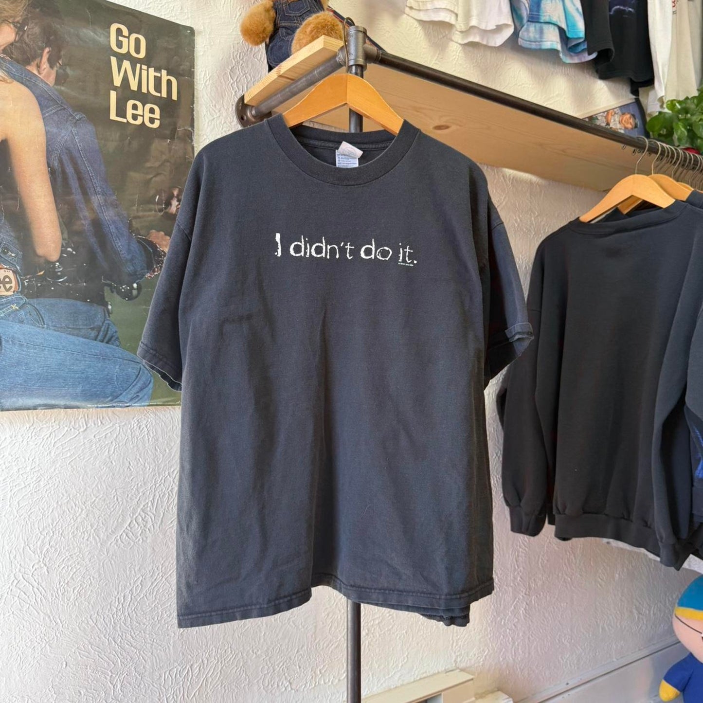 Vintage I Didn’t Do It Text Humor T-Shirt - X-Large