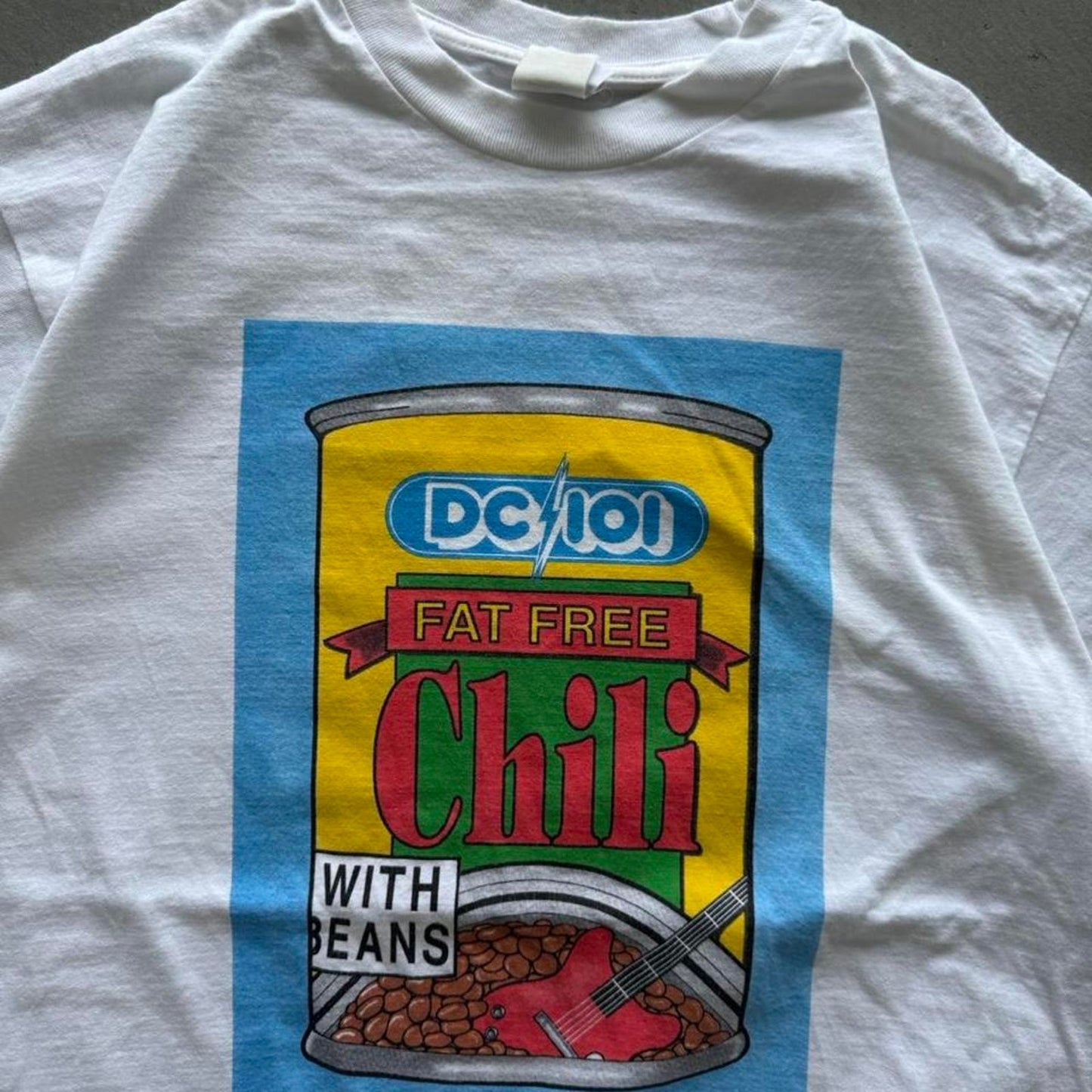 Vintage 90s DC 101 Chili Band Blink 182 Smashmouth Band Concert T-Shirt - Large