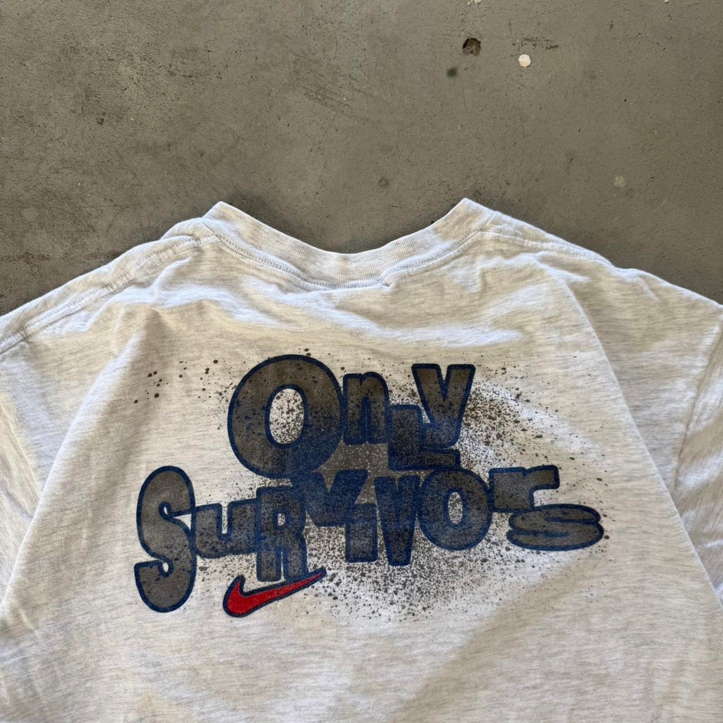 Vintage 90s Nike No Winners Only Survivors T-Shirt - X-Large