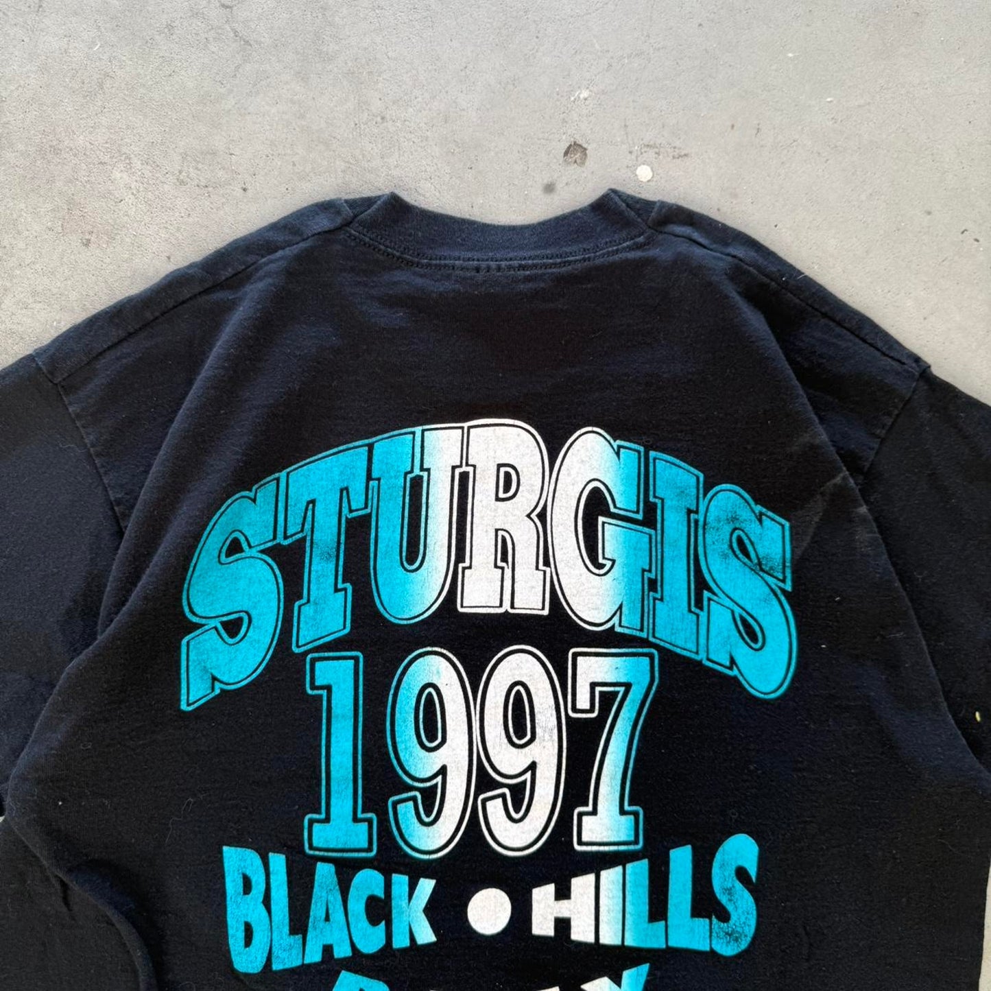 Vintage 1997 Sturgis Black Hills Rally Biker Motorcycle T-Shirt - Large