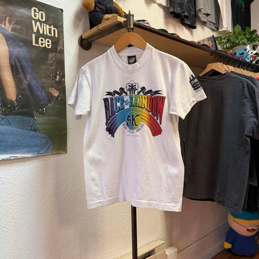 Vintage 80s Race for the Rainbow Apple Computers T-Shirt - Medium