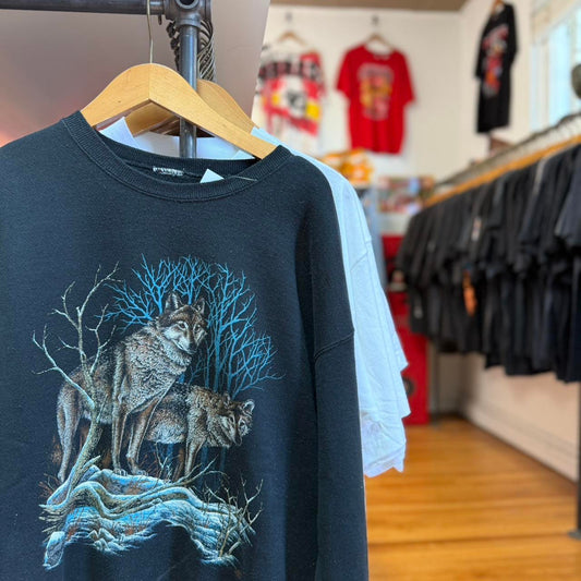 Vintage 90s Wolf Animal Nature Outdoors Crewneck