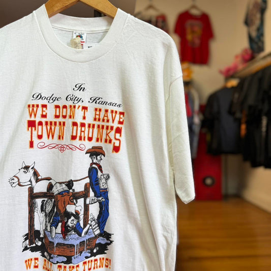 Vintage 90s Town Drunks Alcohol Parody Drinking Kansas T-Shirt