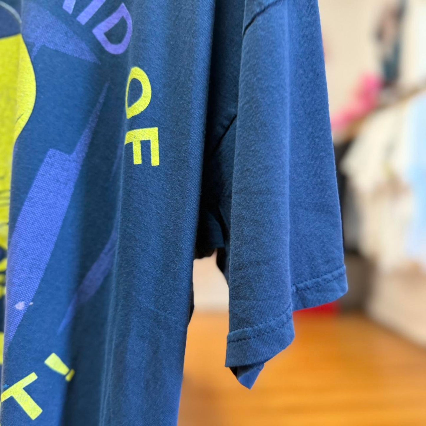 Vintage 90s Tweety Cartoon Looney Tuned T-Shirt