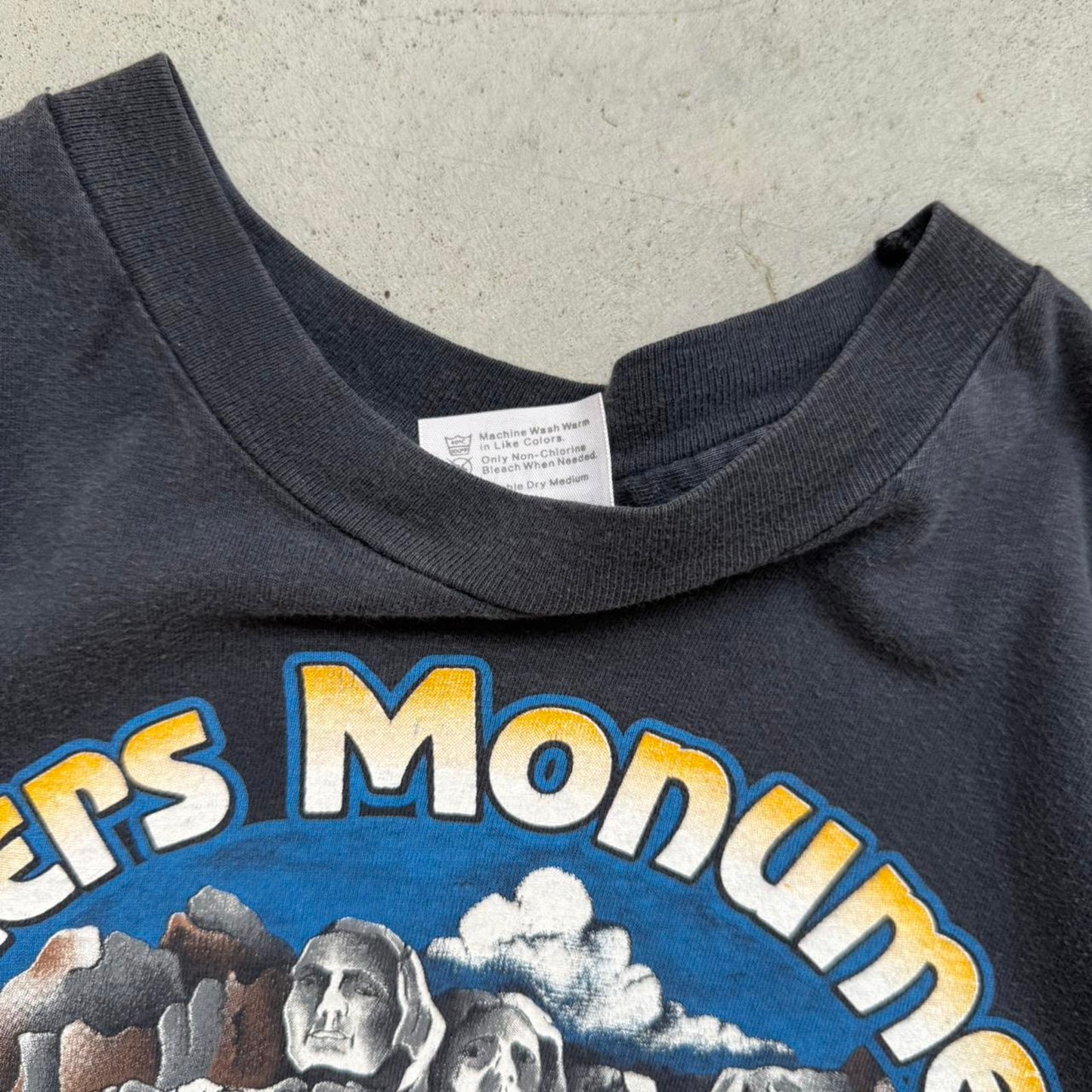 Vintage 1988 Black Hills Rally Bikers Monument Motorcycle T-Shirt - Large