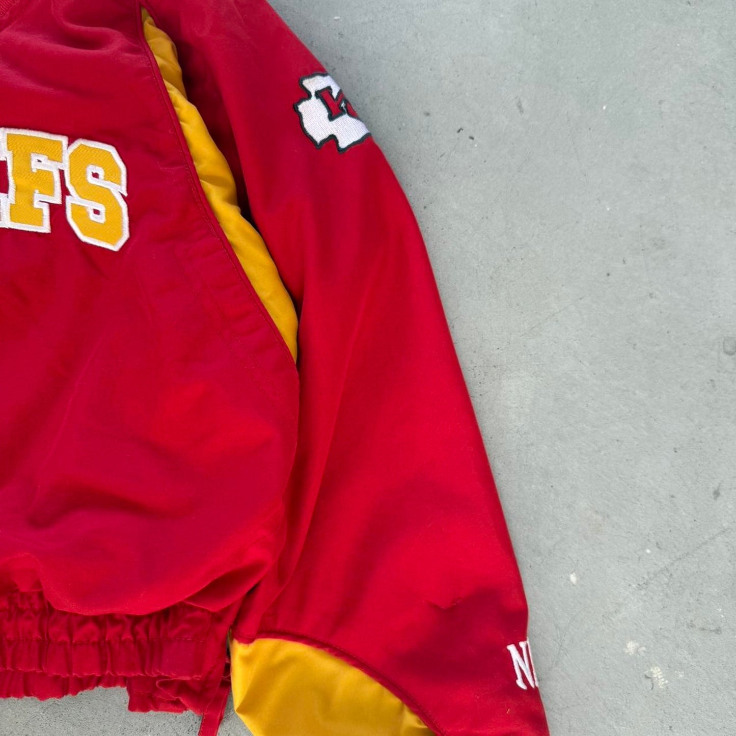 Vintage 90s Kansas City Chiefs Windbreaker - Kids Large