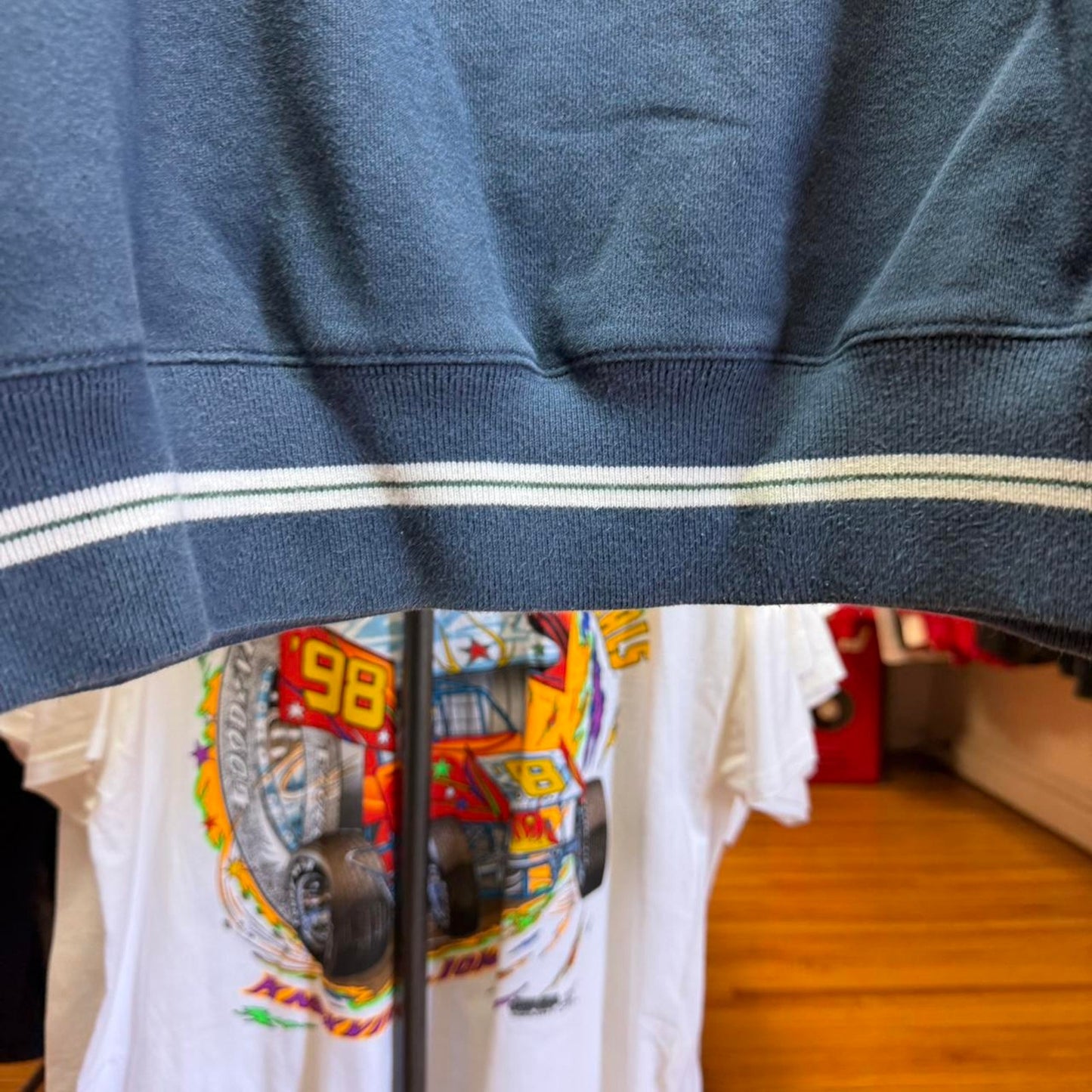 Vintage 90s Disney World Leonardo Da Vinci Mickey Crewneck - Large