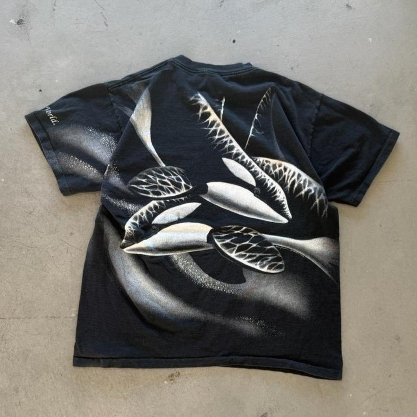Vintage 90s Killer Whale Animal Nature T-Shirt - X-Large