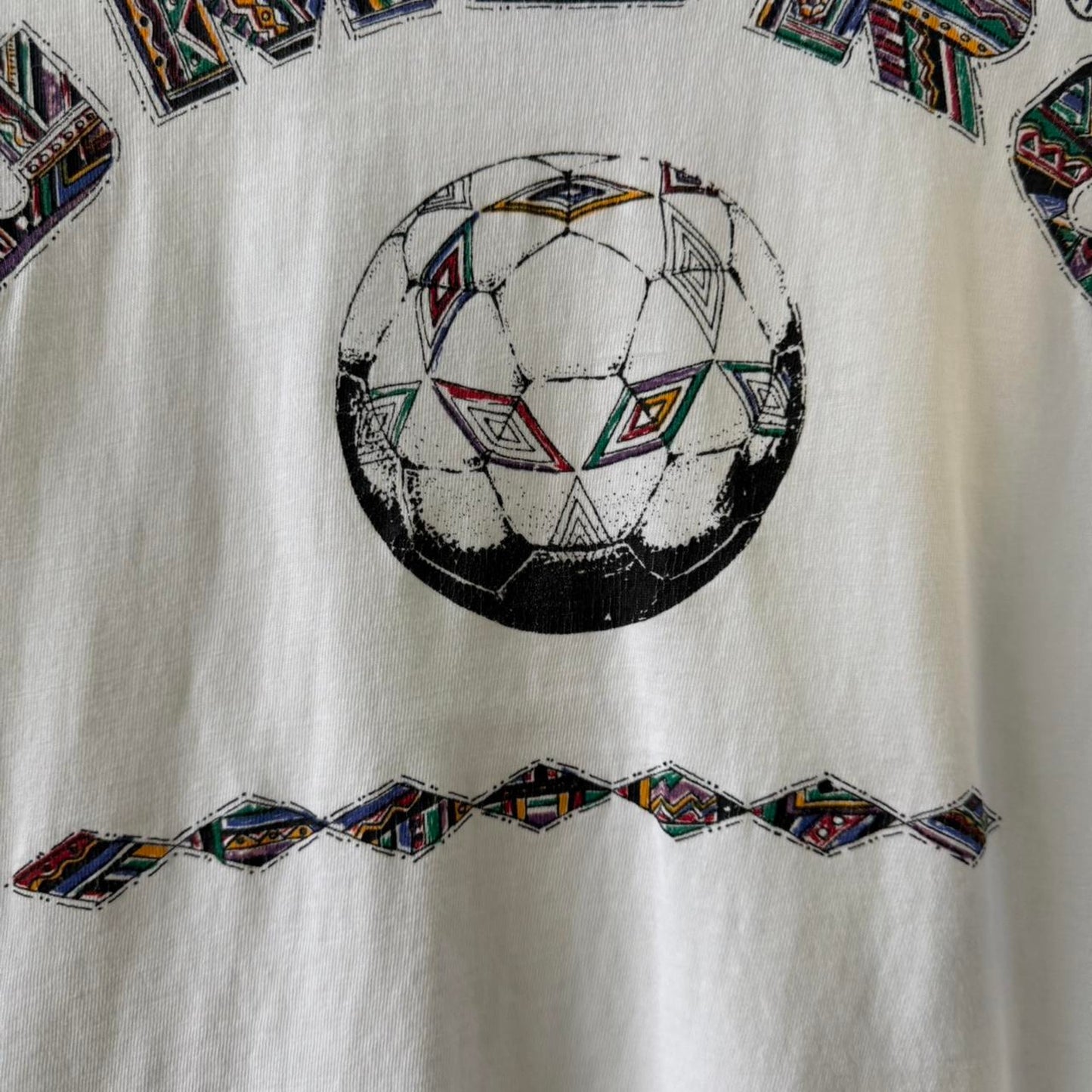 Vintage 90s Umbro Soccer Art Style T-Shirt - Large