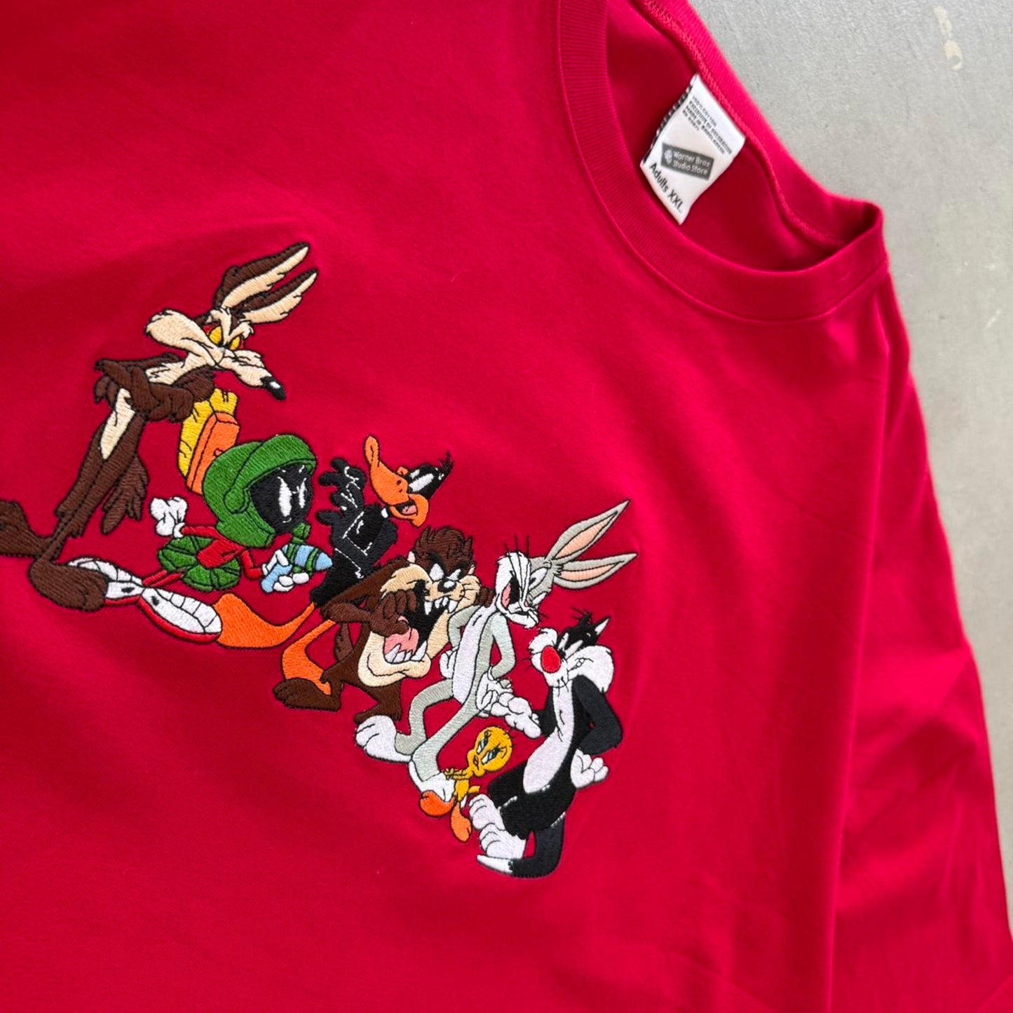 Vintage 90s Looney Tunes Cartoon Embroidered T-Shirt - XX-Large
