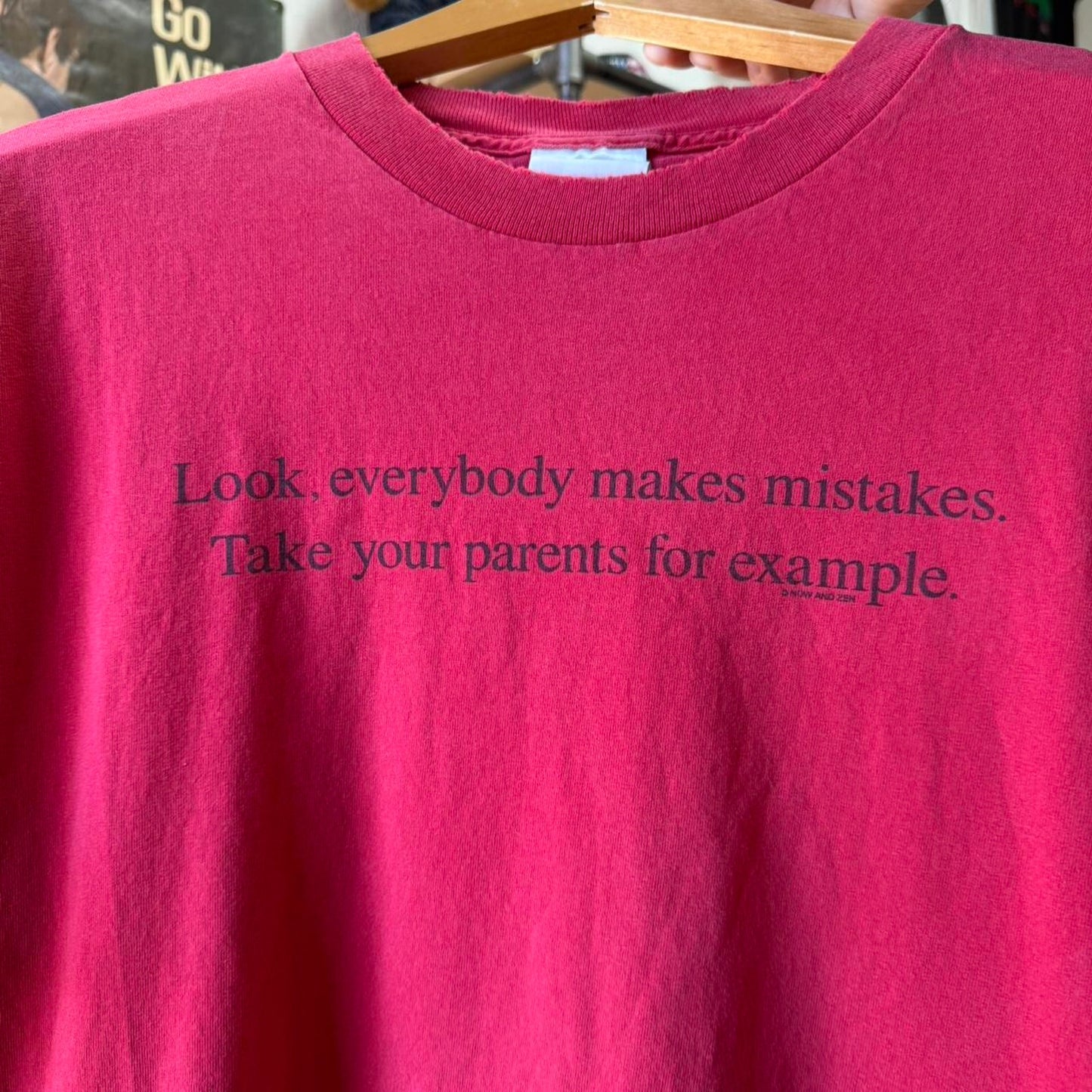 Vintage 90s Everybody Makes Mistakes Humor Text T-Shirt