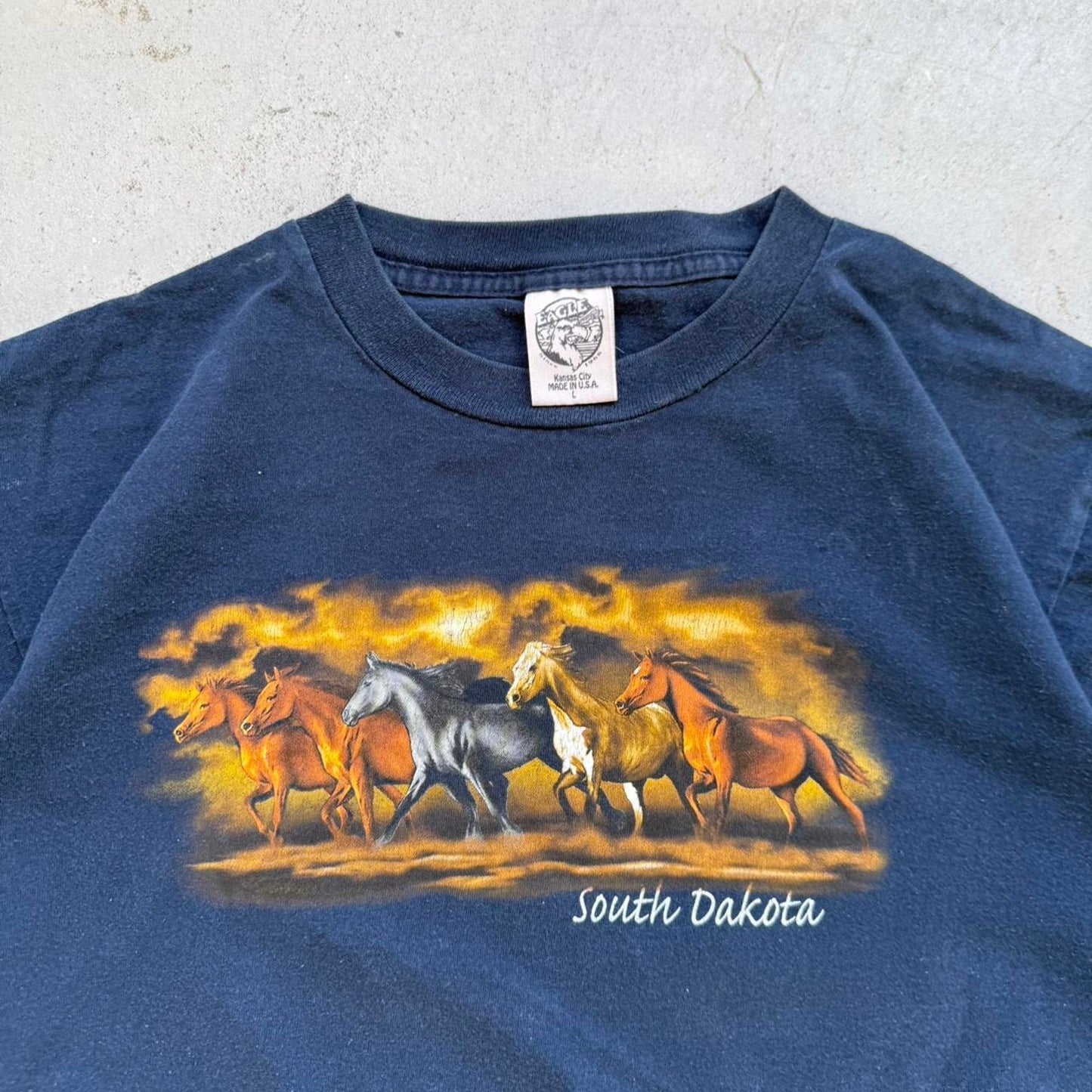 Vintage 90s South Dakota Horses Animal T-Shirt - Large